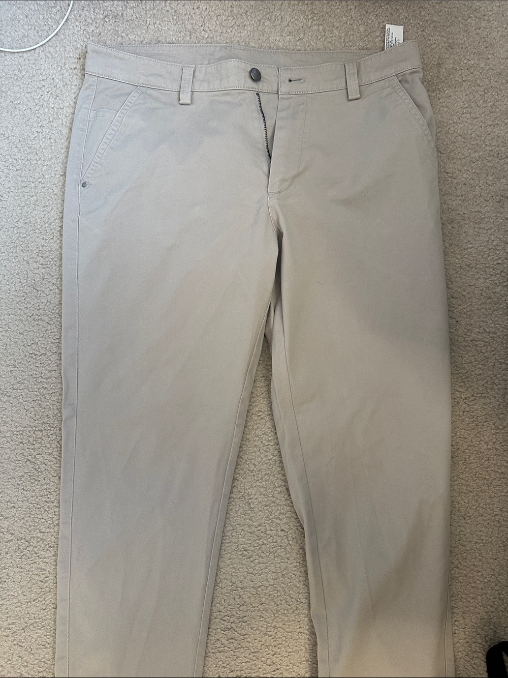 Massimo Dutti Men’s Light Khaki Chinos